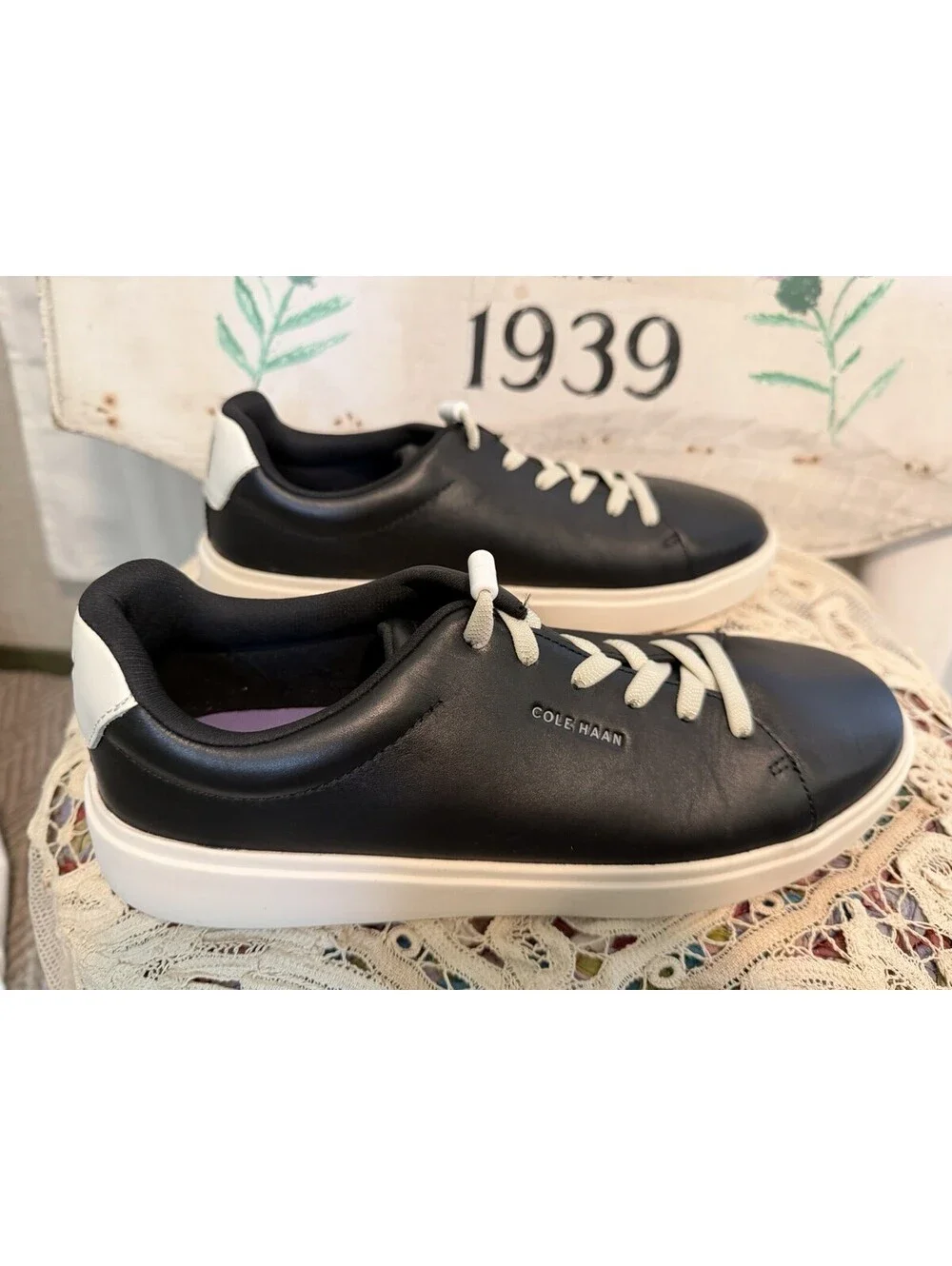 Cole Haan Grand 360 Crosscourt Traveler W26721 Women 10B Black Leather Shoes